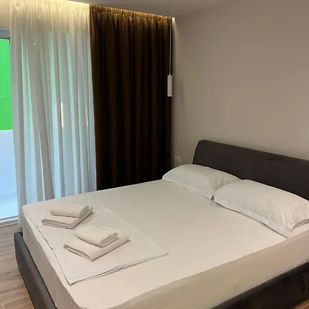 Cozy Near Center * Tirana